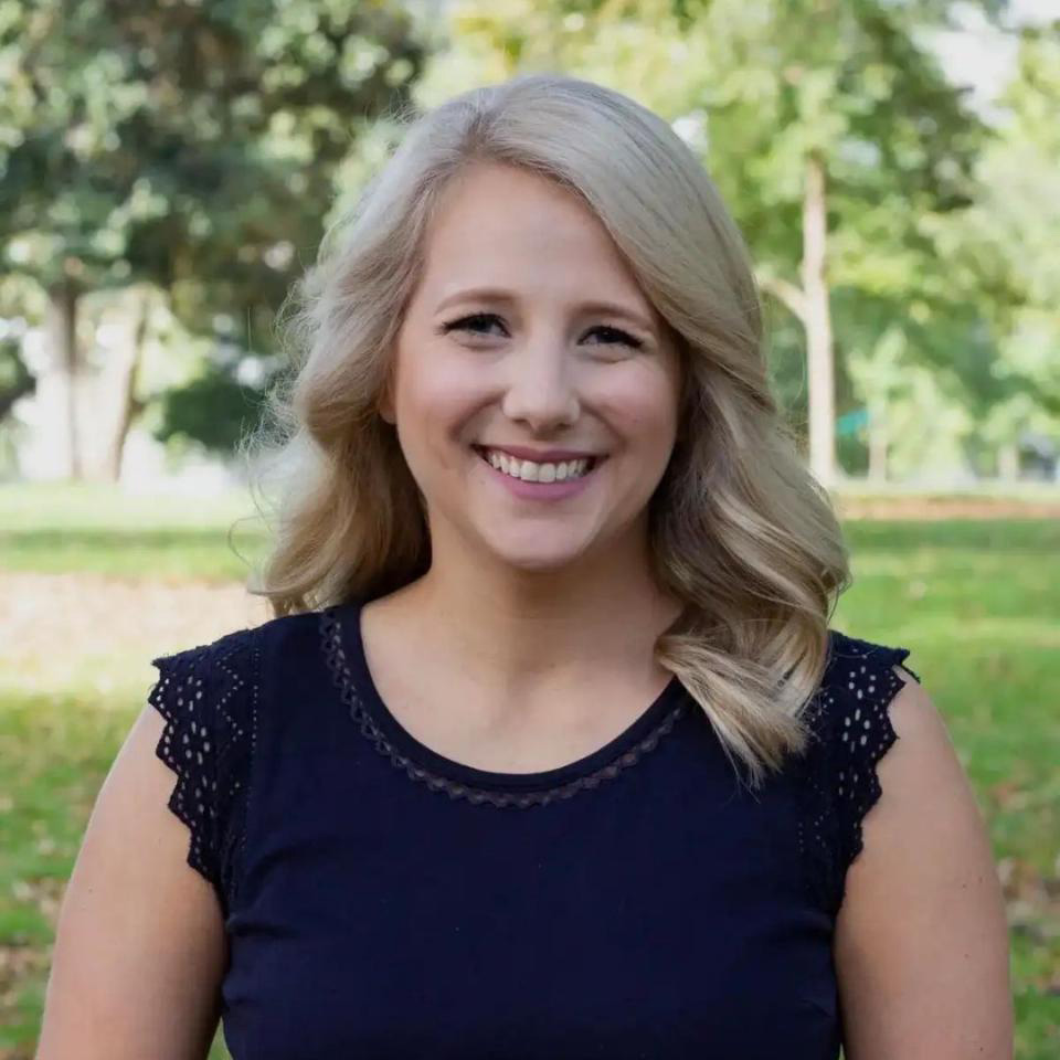 Meredith's Headshot Meredith