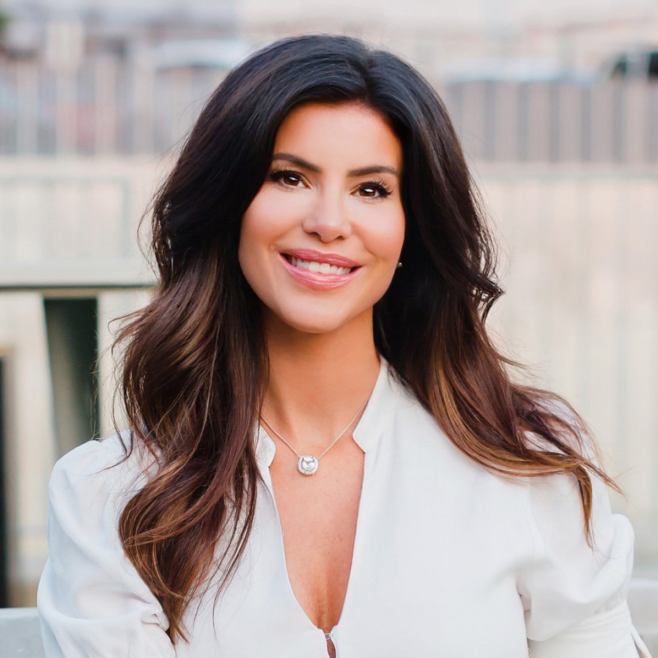 Gretchen's Headshot Gretchen