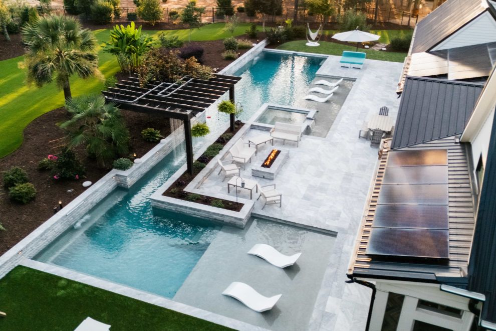 Currin Outdoor Living: Raleigh’s Premier Design-Build Team for Luxury Outdoor Spaces screen capture